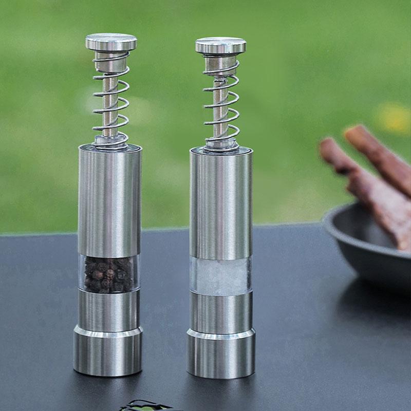  Outdoor camping press pepper grinder